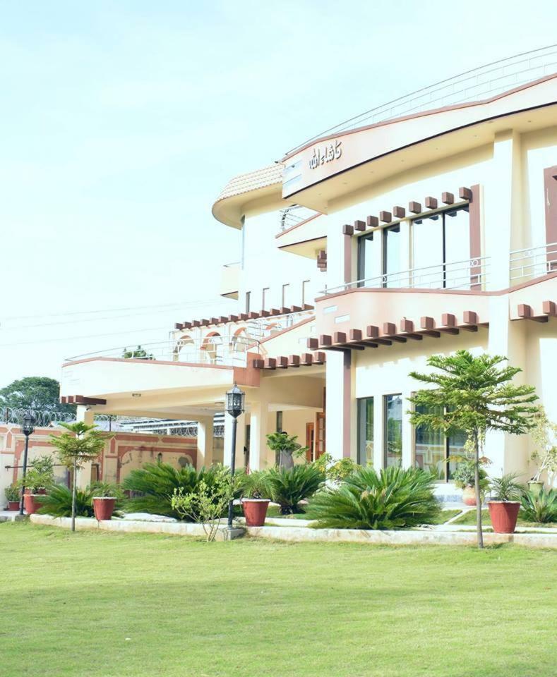 Royal Emirates Residence Abbottabad Zewnętrze zdjęcie