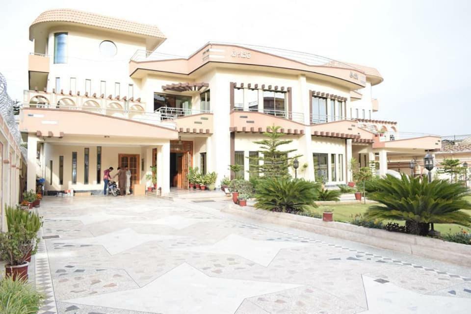 Royal Emirates Residence Abbottabad Zewnętrze zdjęcie